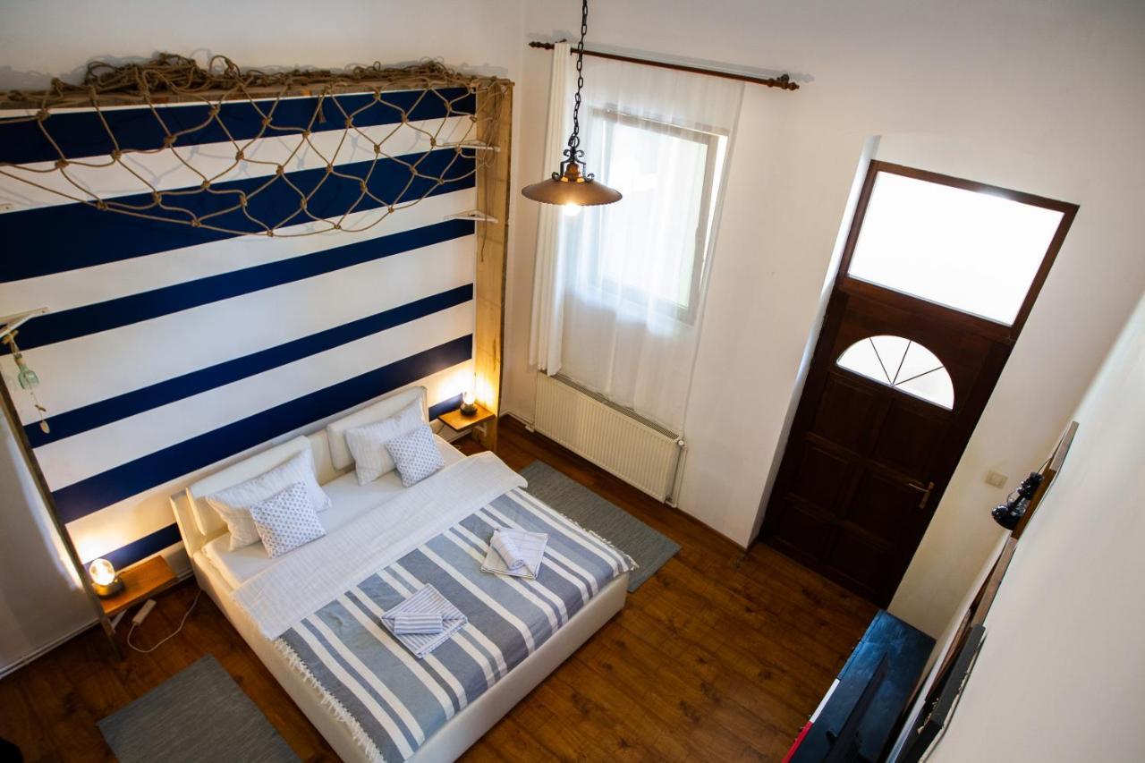 Charlietown Hotell Satu Mare Exteriör bild